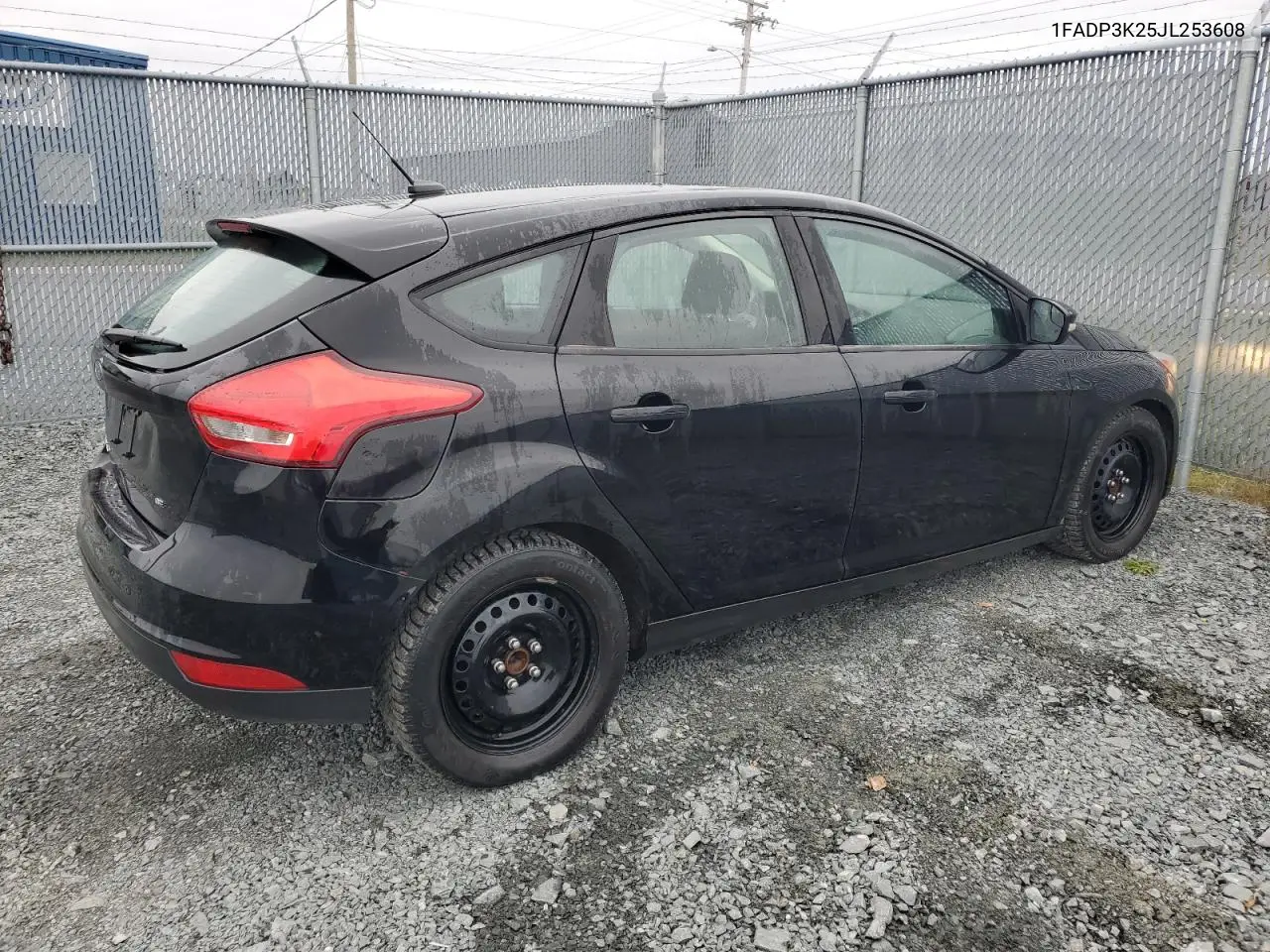 1FADP3K25JL253608 2018 Ford Focus Se