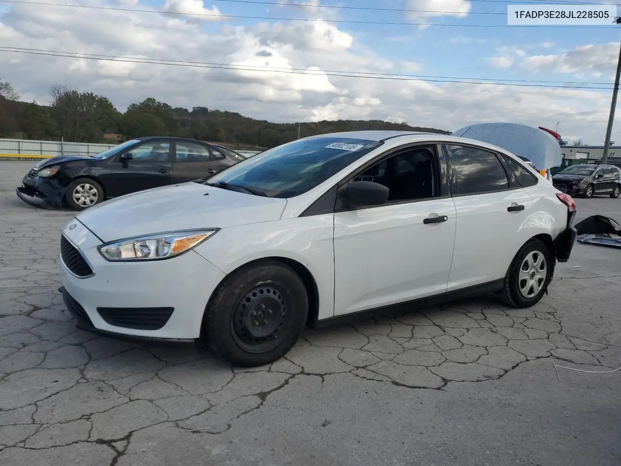 1FADP3E28JL228505 2018 Ford Focus S