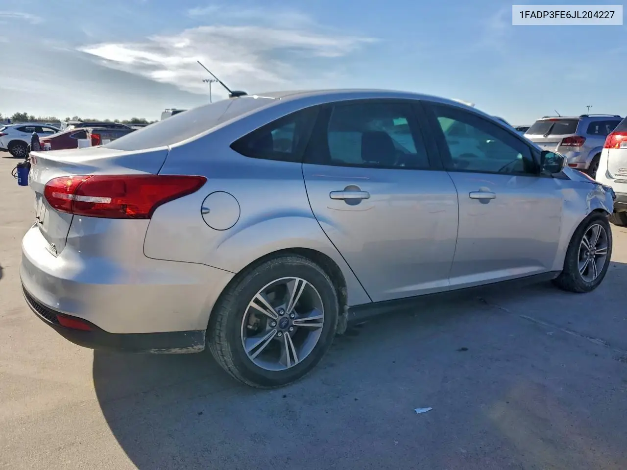 1FADP3FE6JL204227 2018 Ford Focus Se