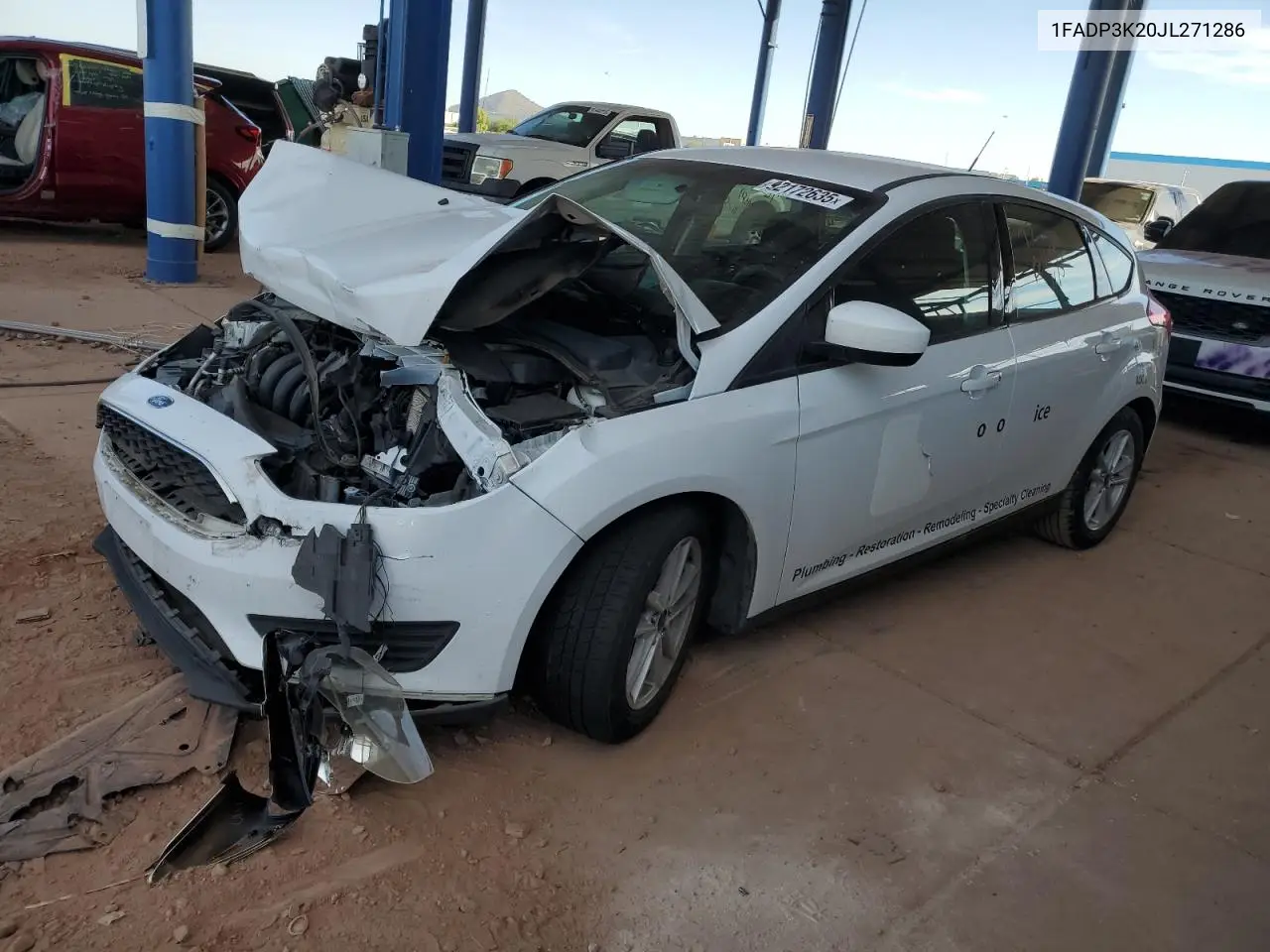 1FADP3K20JL271286 2018 Ford Focus Se