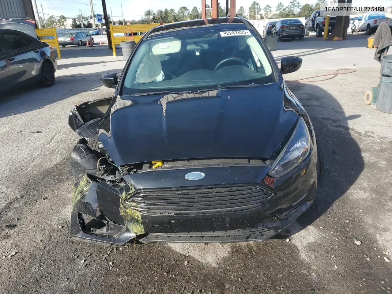 1FADP3FE4JL275488 2018 Ford Focus Se