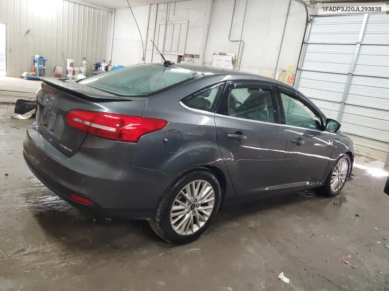 1FADP3J20JL293838 2018 Ford Focus Titanium