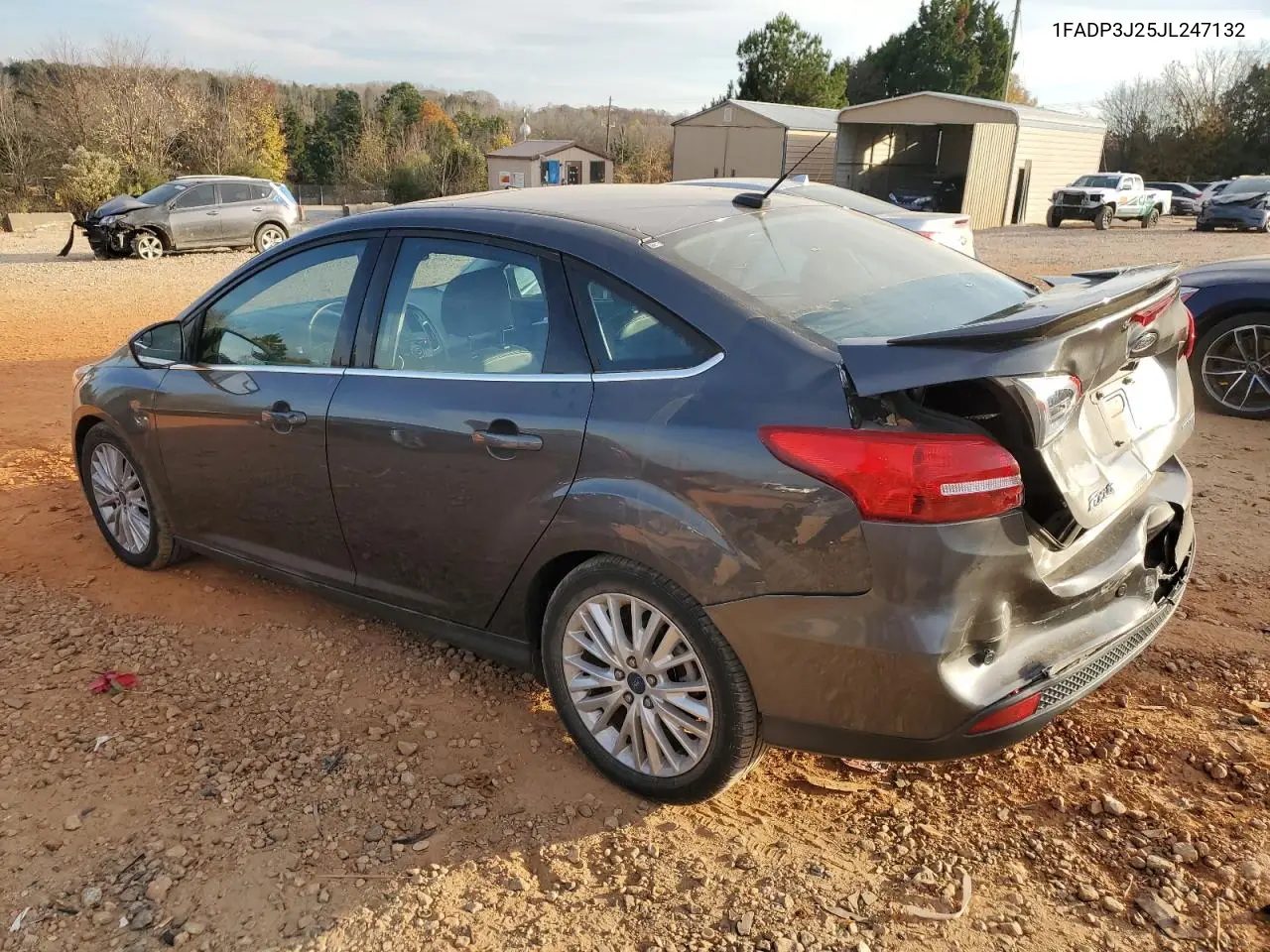 1FADP3J25JL247132 2018 Ford Focus Titanium