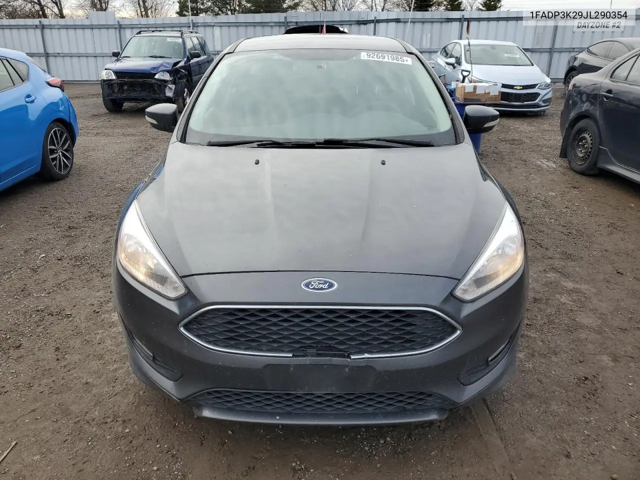 1FADP3K29JL290354 2018 Ford Focus Se