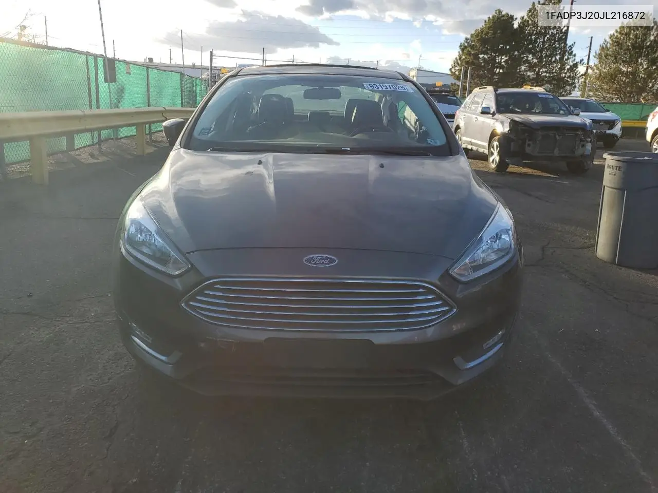 1FADP3J20JL216872 2018 Ford Focus Titanium