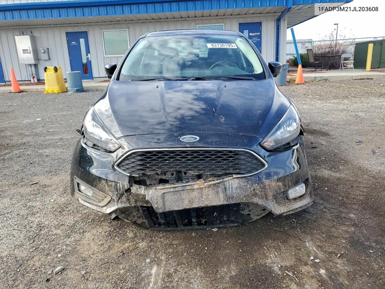 1FADP3M21JL203608 2018 Ford Focus Sel