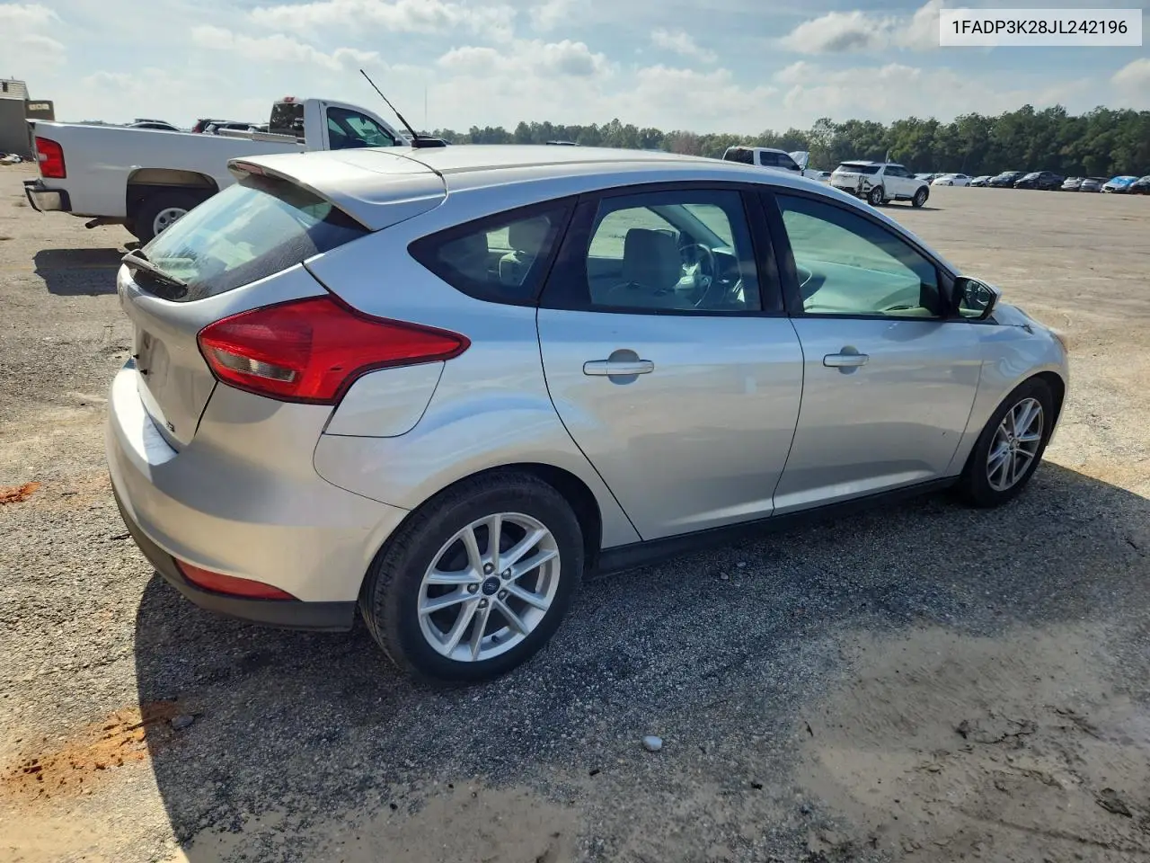 1FADP3K28JL242196 2018 Ford Focus Se