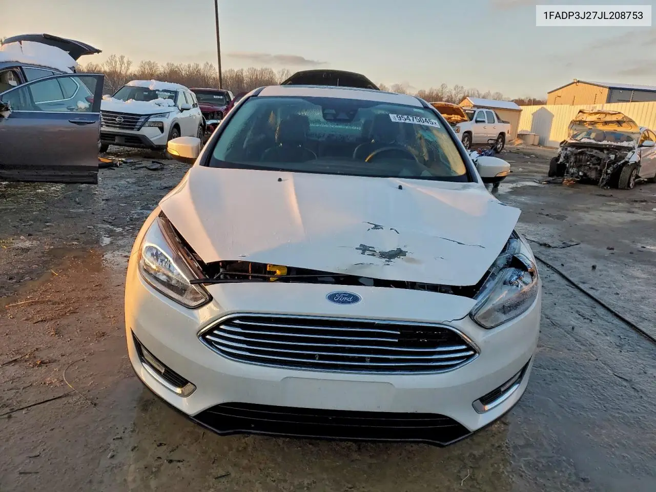 1FADP3J27JL208753 2018 Ford Focus Titanium