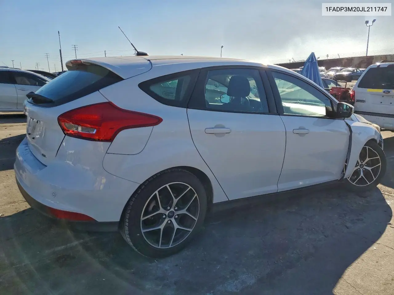 1FADP3M20JL211747 2018 Ford Focus Sel