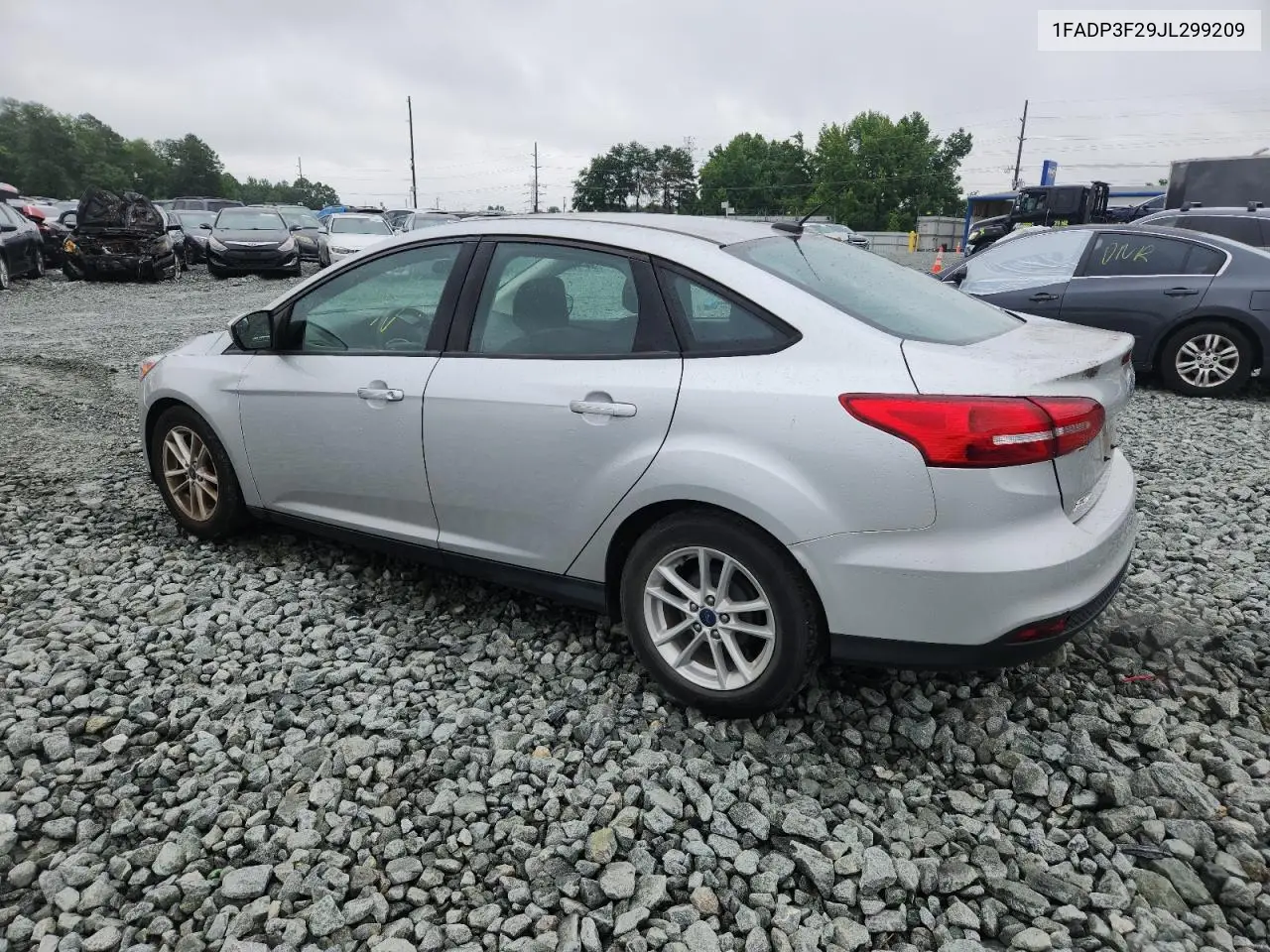 1FADP3F29JL299209 2018 Ford Focus Se
