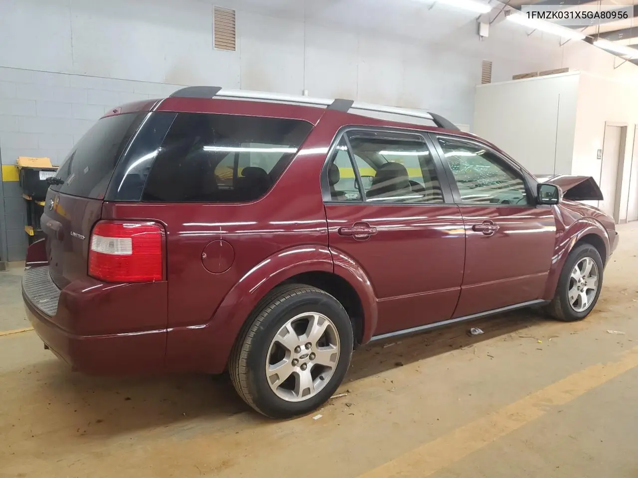 1FMZK031X5GA80956 2005 Ford Freestyle Limited