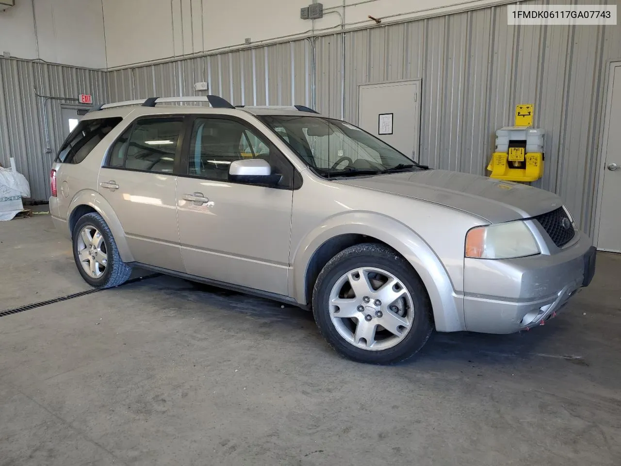 1FMDK06117GA07743 2007 Ford Freestyle Limited