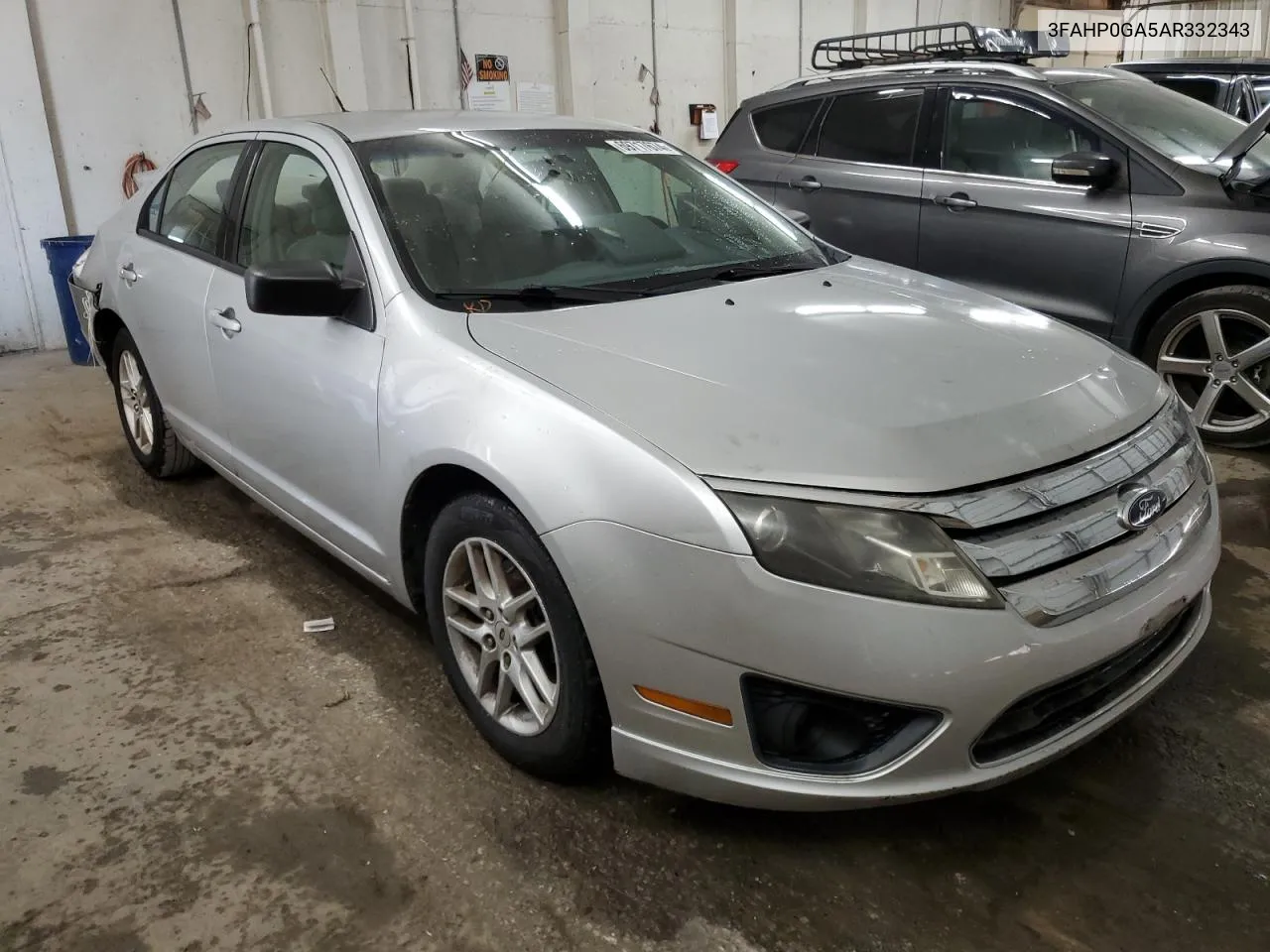 2010 Ford Fusion S VIN: 3FAHP0GA5AR332343 Lot: 69717674