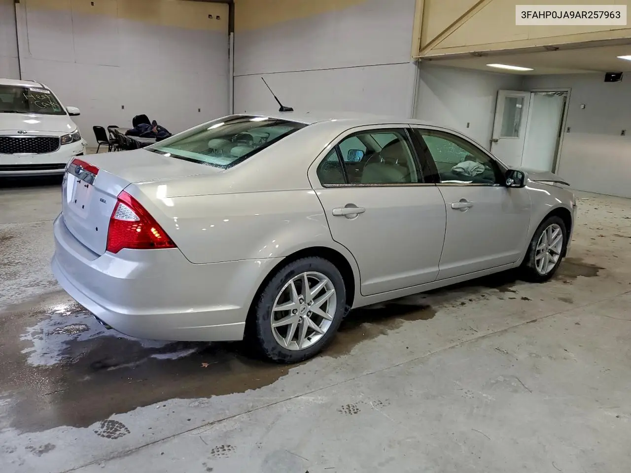 3FAHP0JA9AR257963 2010 Ford Fusion Sel