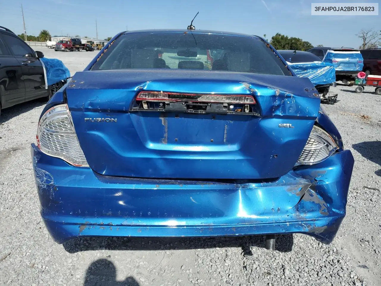 3FAHP0JA2BR176823 2011 Ford Fusion Sel