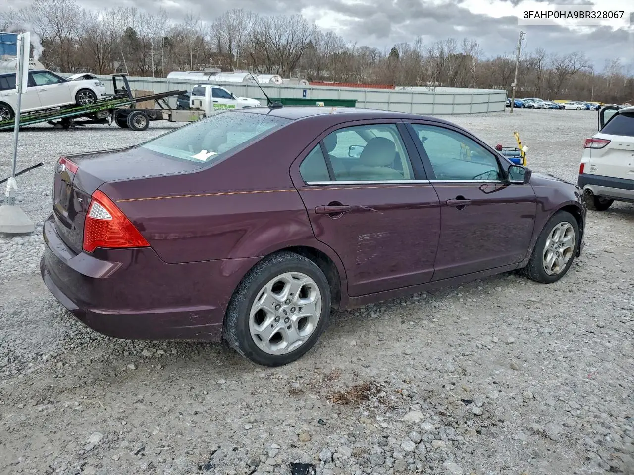 3FAHP0HA9BR328067 2011 Ford Fusion Se