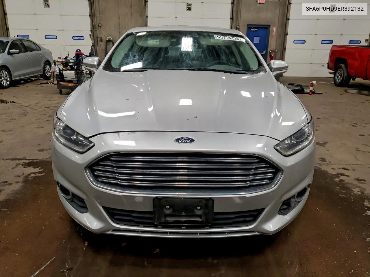 3FA6P0HD9ER392132 2014 Ford Fusion Se
