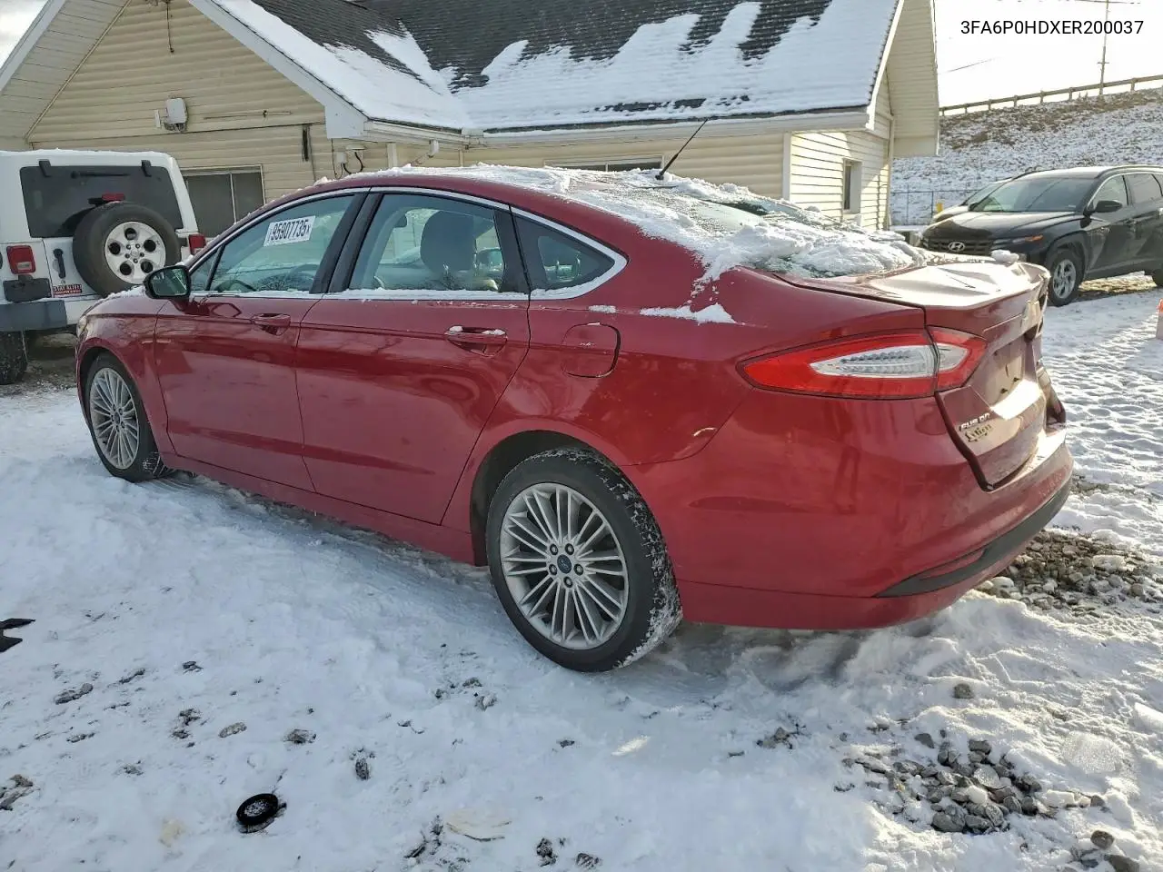 3FA6P0HDXER200037 2014 Ford Fusion Se