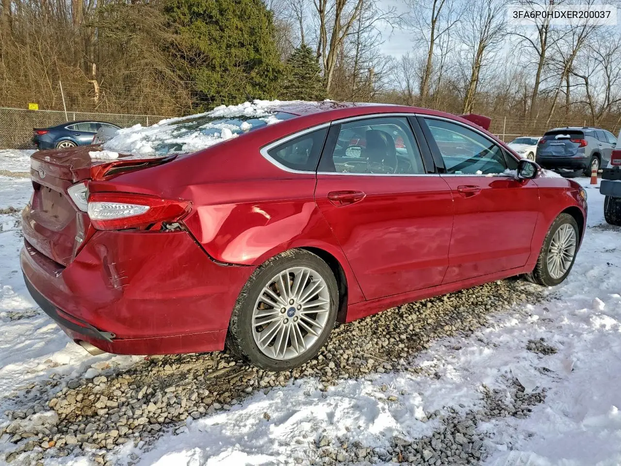3FA6P0HDXER200037 2014 Ford Fusion Se