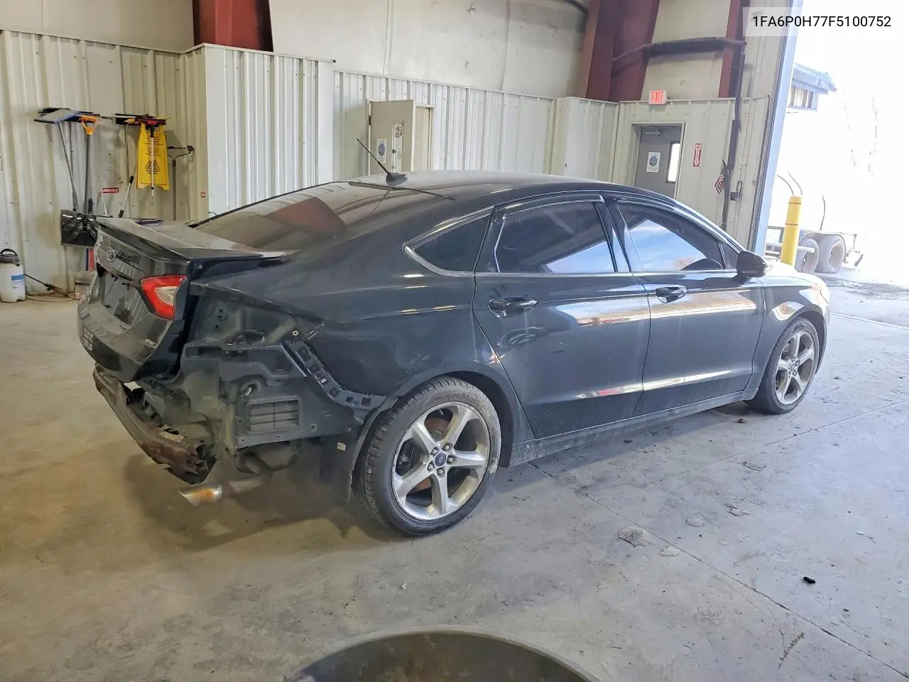 1FA6P0H77F5100752 2015 Ford Fusion Se