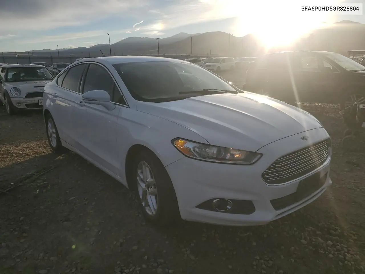 3FA6P0HD5GR328804 2016 Ford Fusion Se