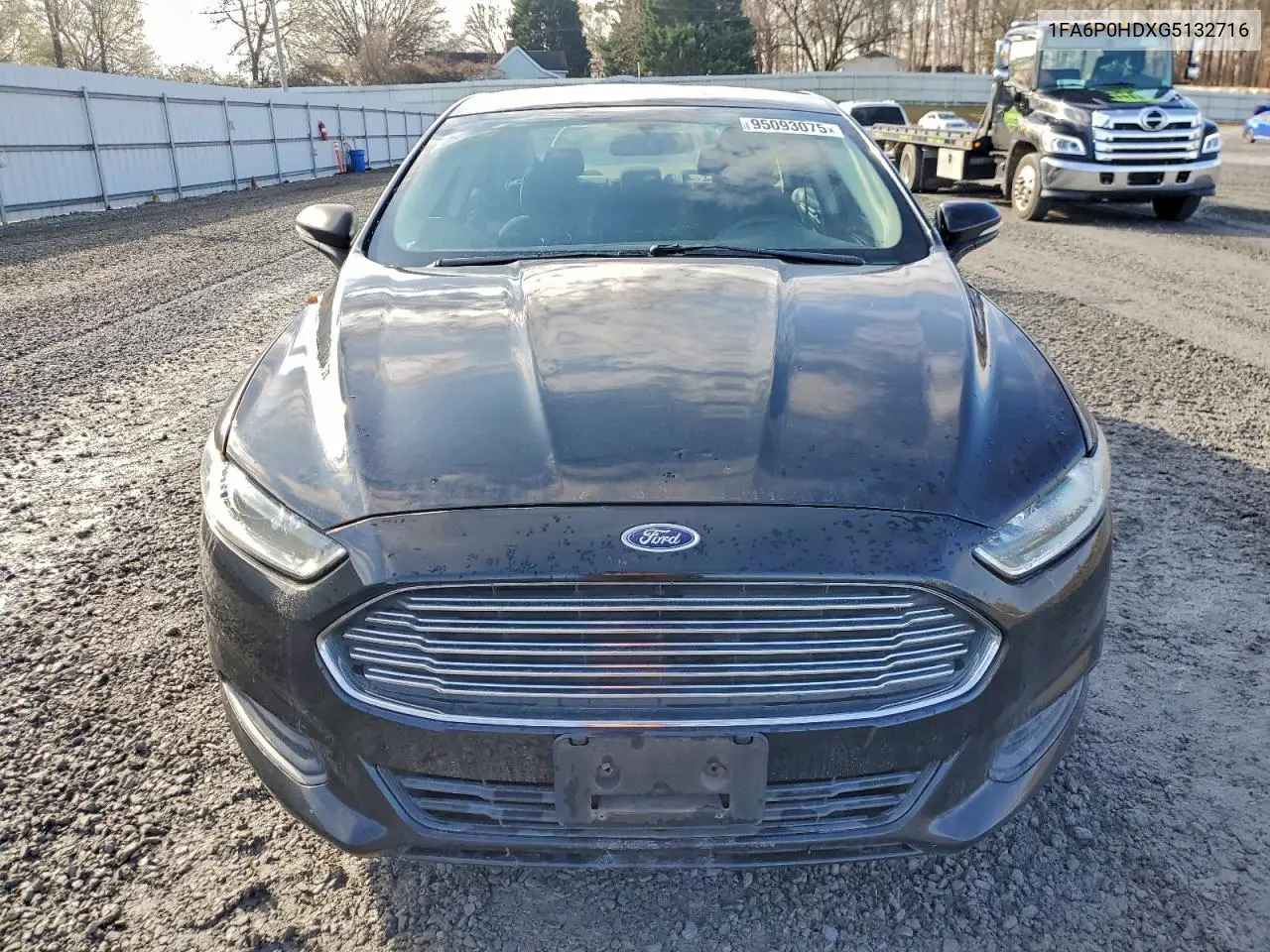1FA6P0HDXG5132716 2016 Ford Fusion Se