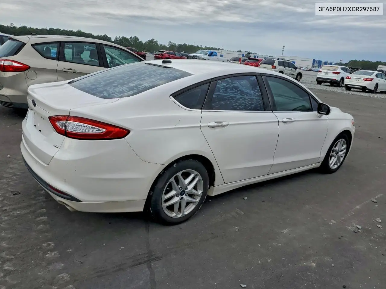 3FA6P0H7XGR297687 2016 Ford Fusion Se