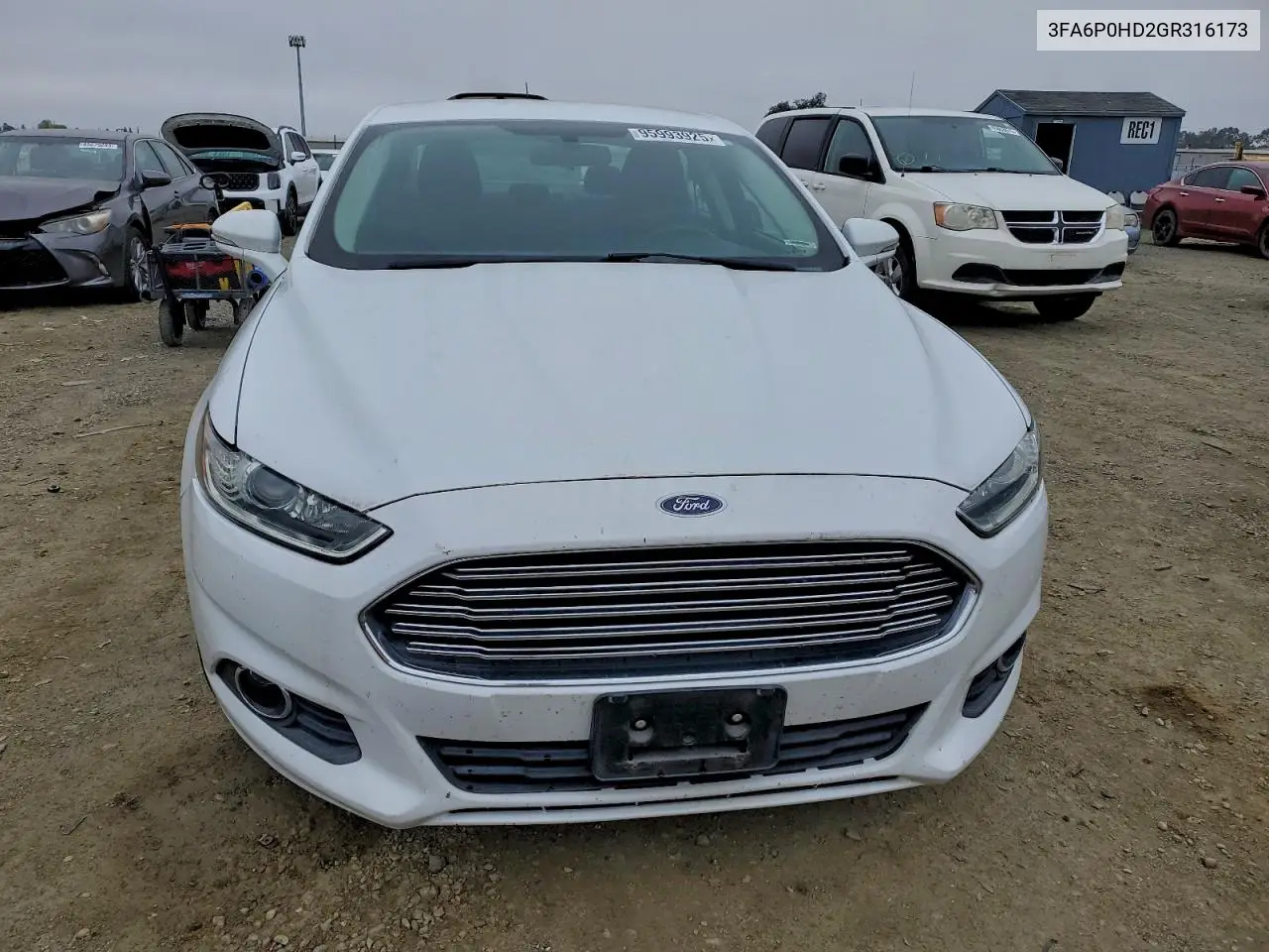 3FA6P0HD2GR316173 2016 Ford Fusion Se