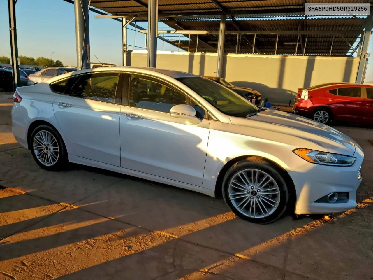 3FA6P0HD5GR329256 2016 Ford Fusion Se