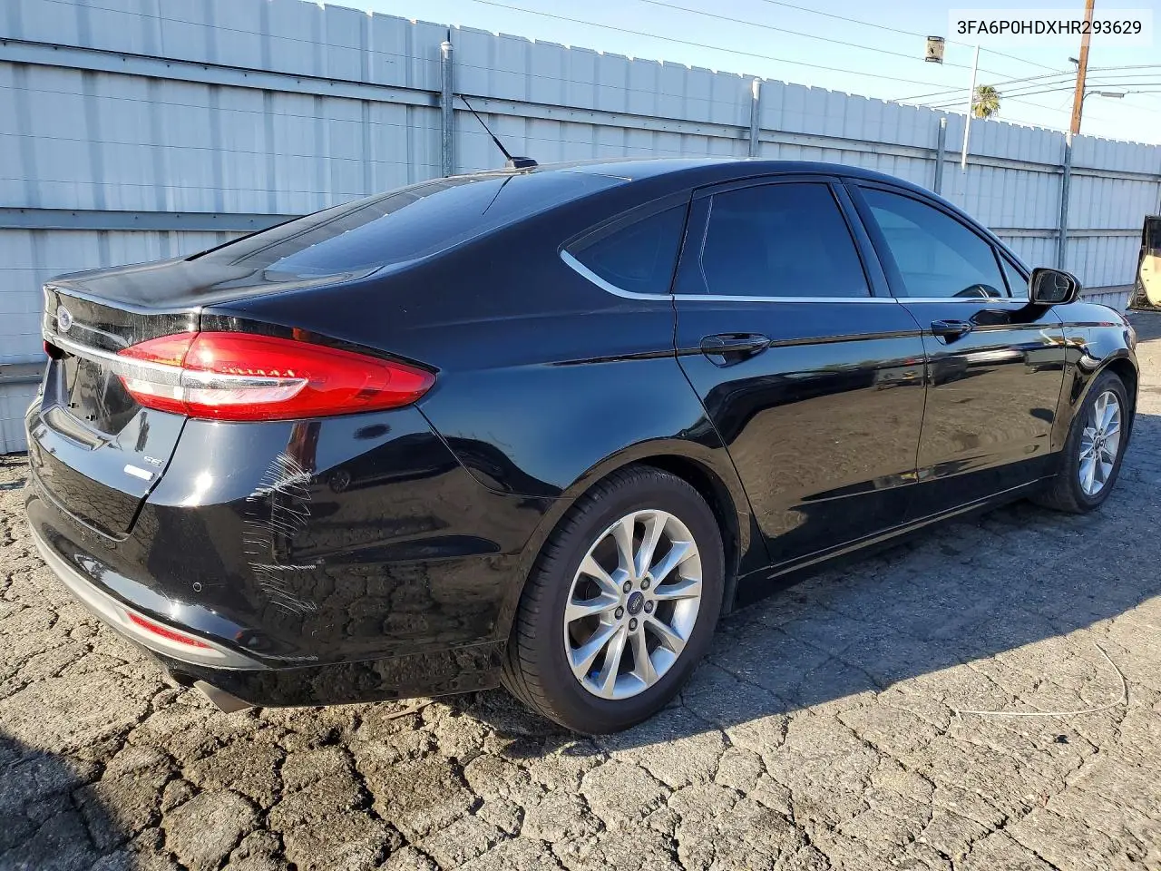 3FA6P0HDXHR293629 2017 Ford Fusion Se