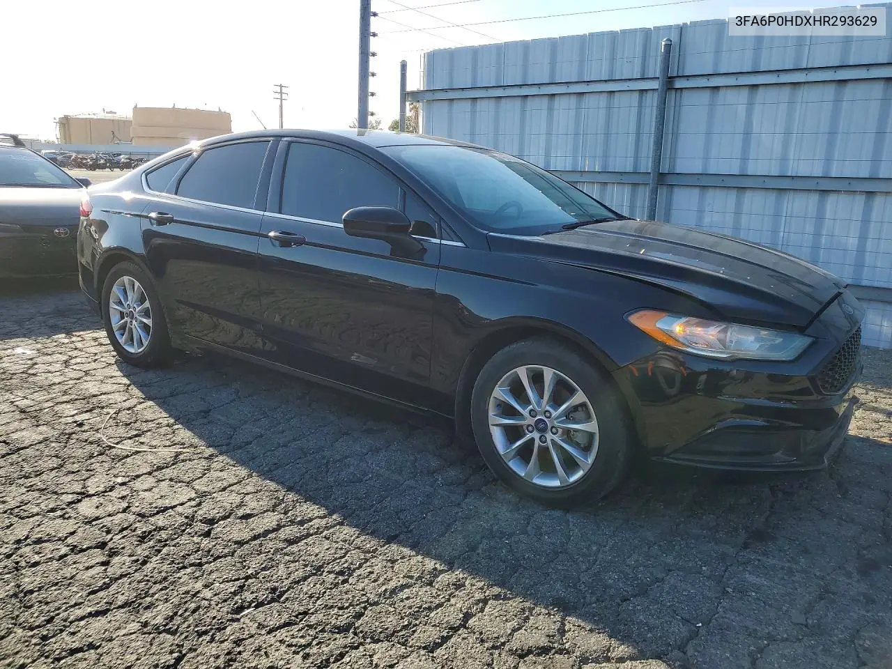 3FA6P0HDXHR293629 2017 Ford Fusion Se