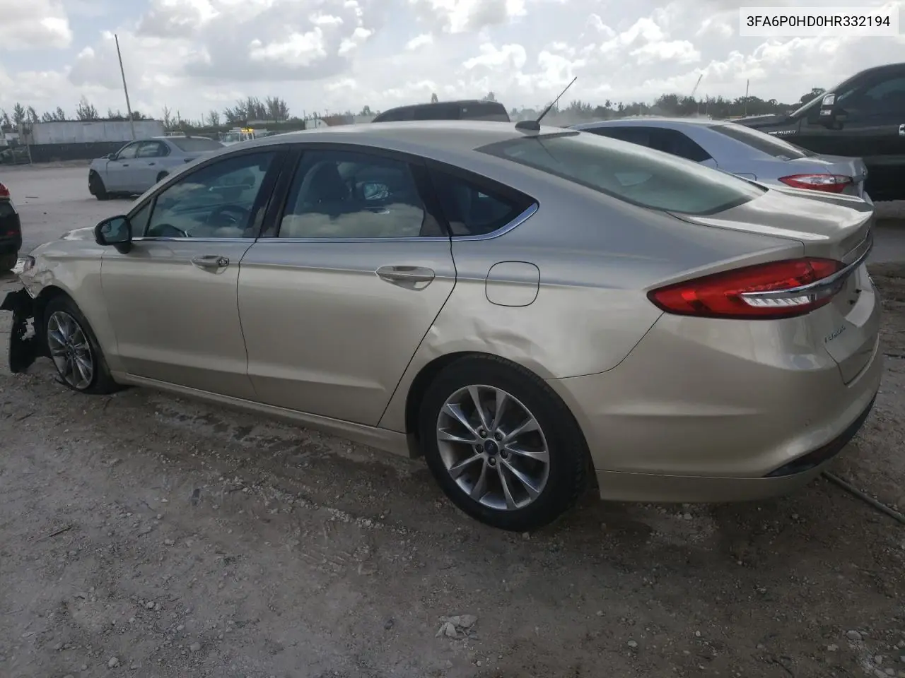 3FA6P0HD0HR332194 2017 Ford Fusion Se