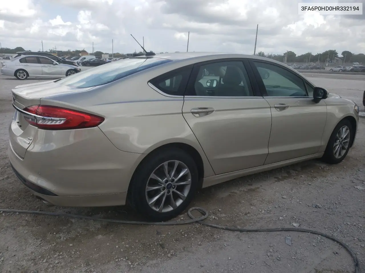 3FA6P0HD0HR332194 2017 Ford Fusion Se