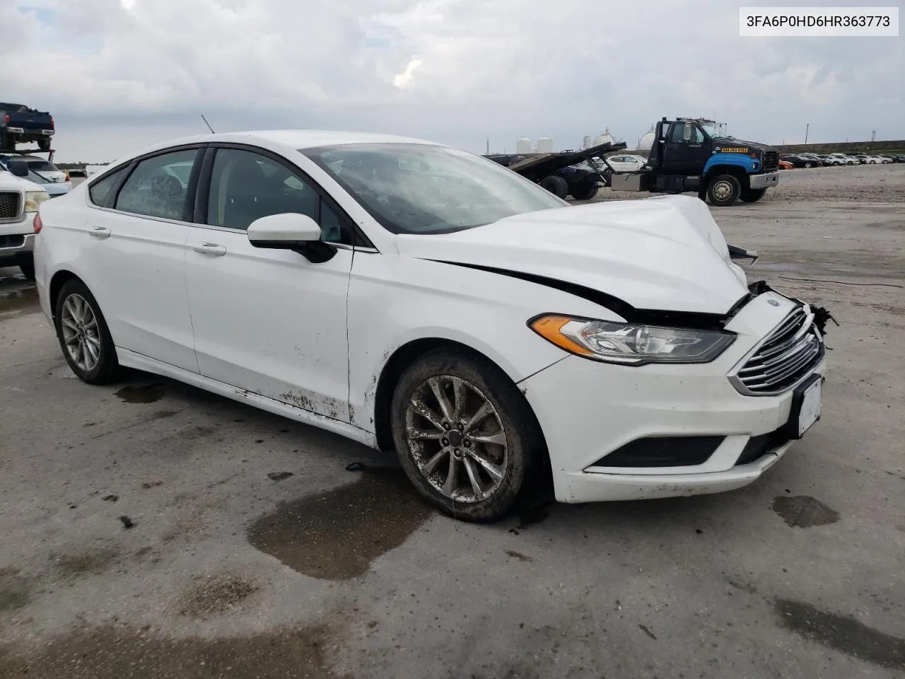 3FA6P0HD6HR363773 2017 Ford Fusion Se