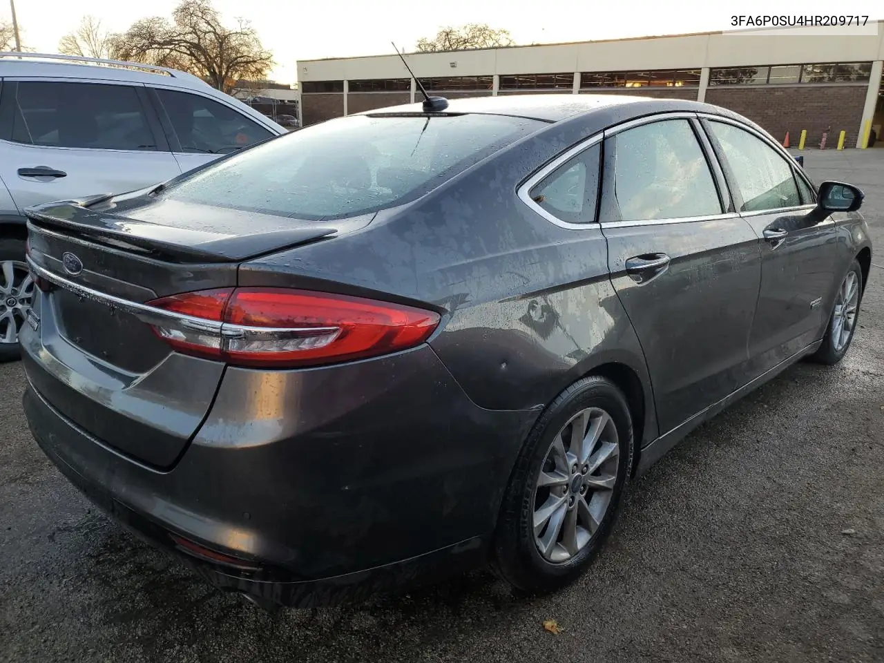 3FA6P0SU4HR209717 2017 Ford Fusion Titanium Phev