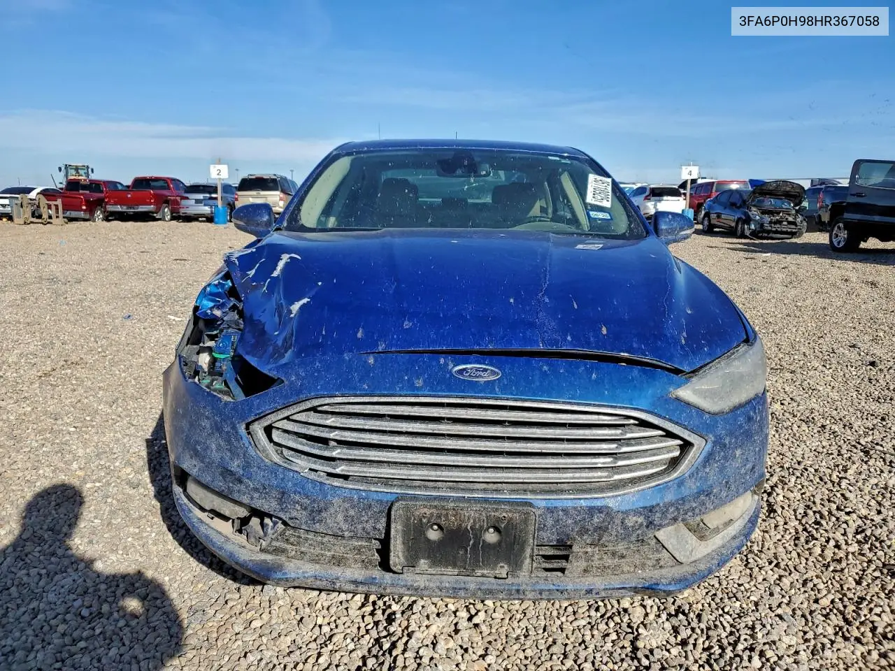 3FA6P0H98HR367058 2017 Ford Fusion Se