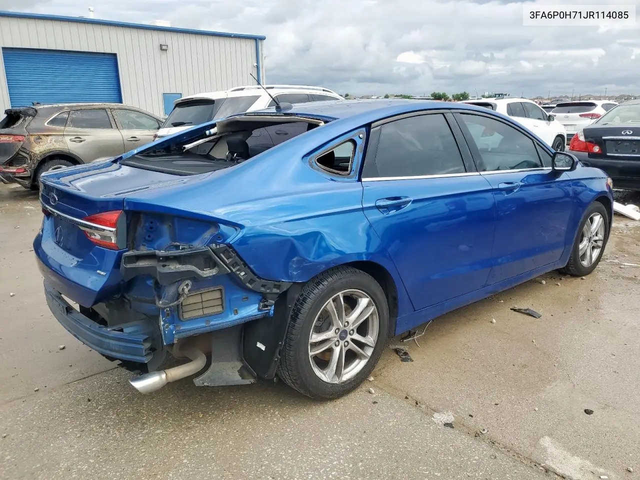 3FA6P0H71JR114085 2018 Ford Fusion Se