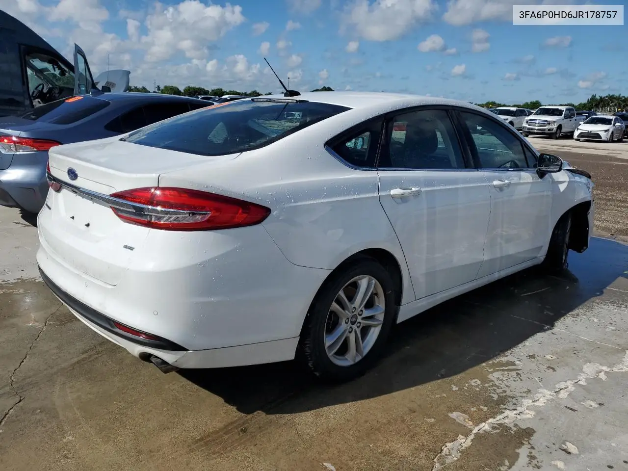 3FA6P0HD6JR178757 2018 Ford Fusion Se