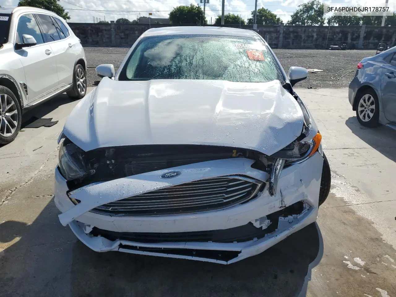 3FA6P0HD6JR178757 2018 Ford Fusion Se