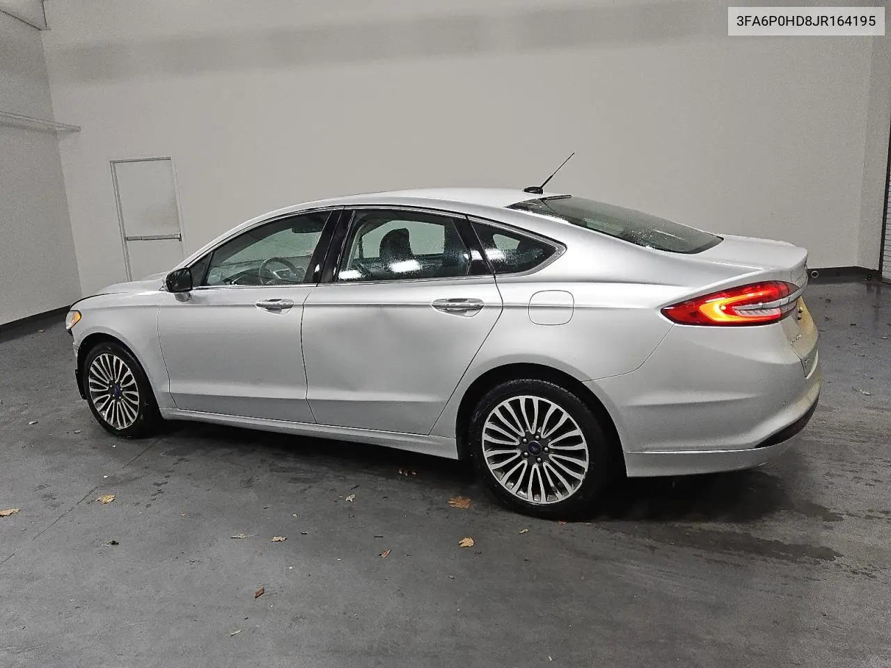 3FA6P0HD8JR164195 2018 Ford Fusion Se