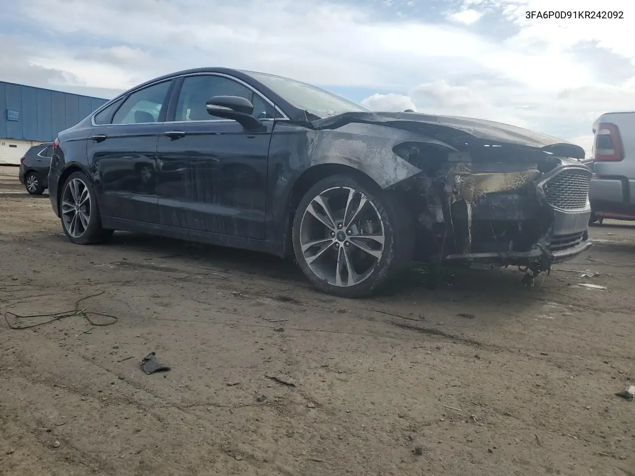 3FA6P0D91KR242092 2019 Ford Fusion Titanium