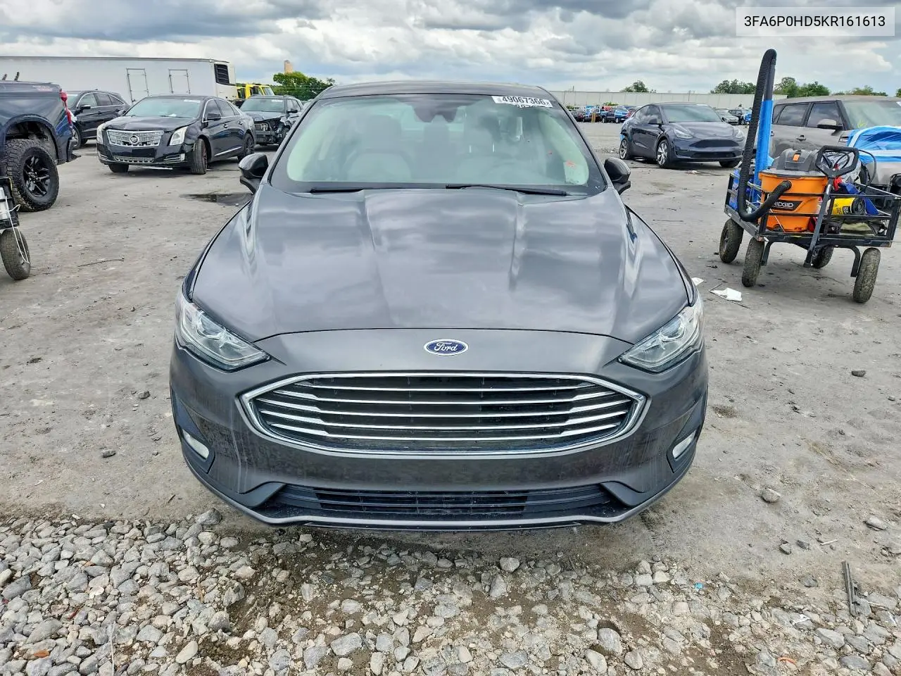 3FA6P0HD5KR161613 2019 Ford Fusion Se