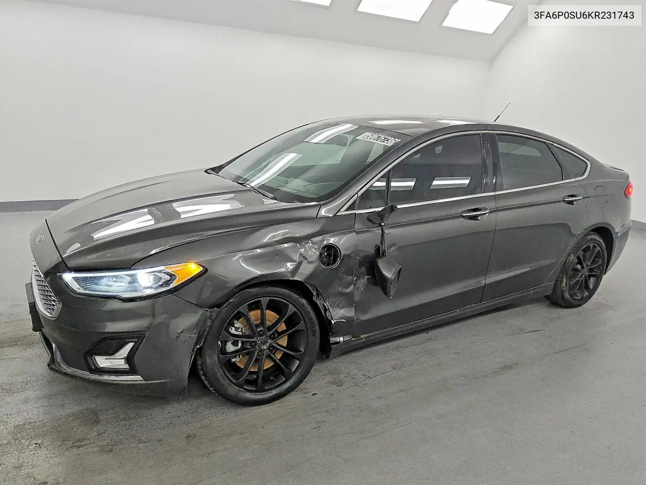 3FA6P0SU6KR231743 2019 Ford Fusion Titanium