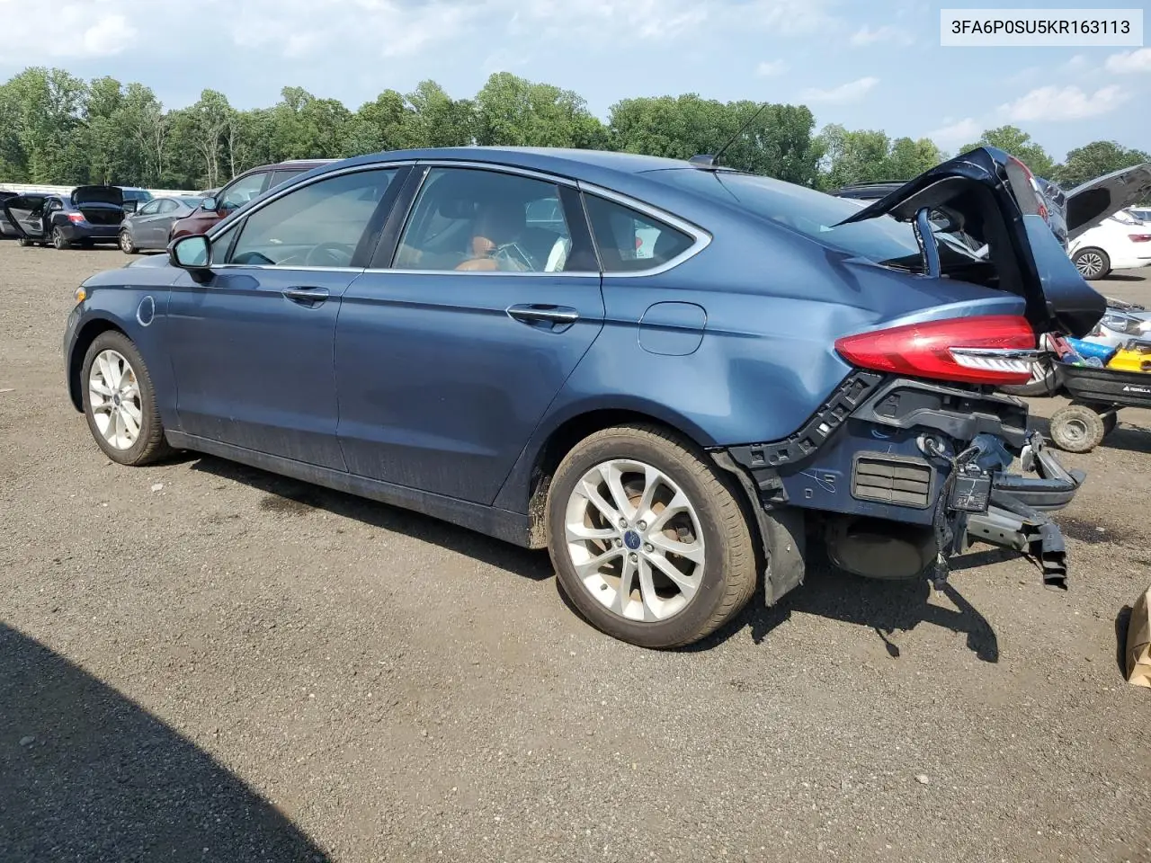 3FA6P0SU5KR163113 2019 Ford Fusion Titanium