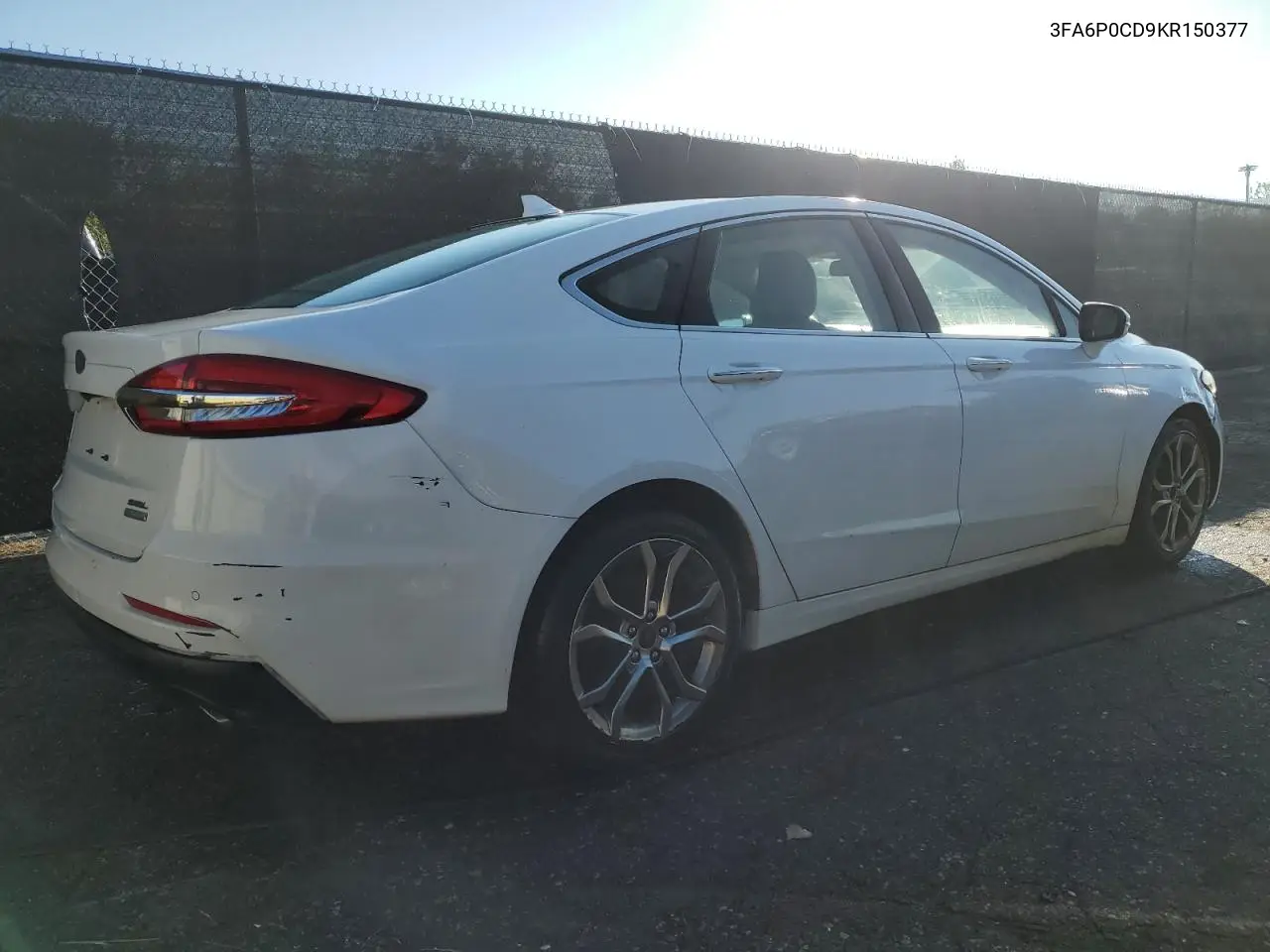 3FA6P0CD9KR150377 2019 Ford Fusion Sel