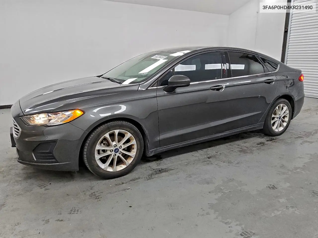 3FA6P0HD4KR231490 2019 Ford Fusion Se