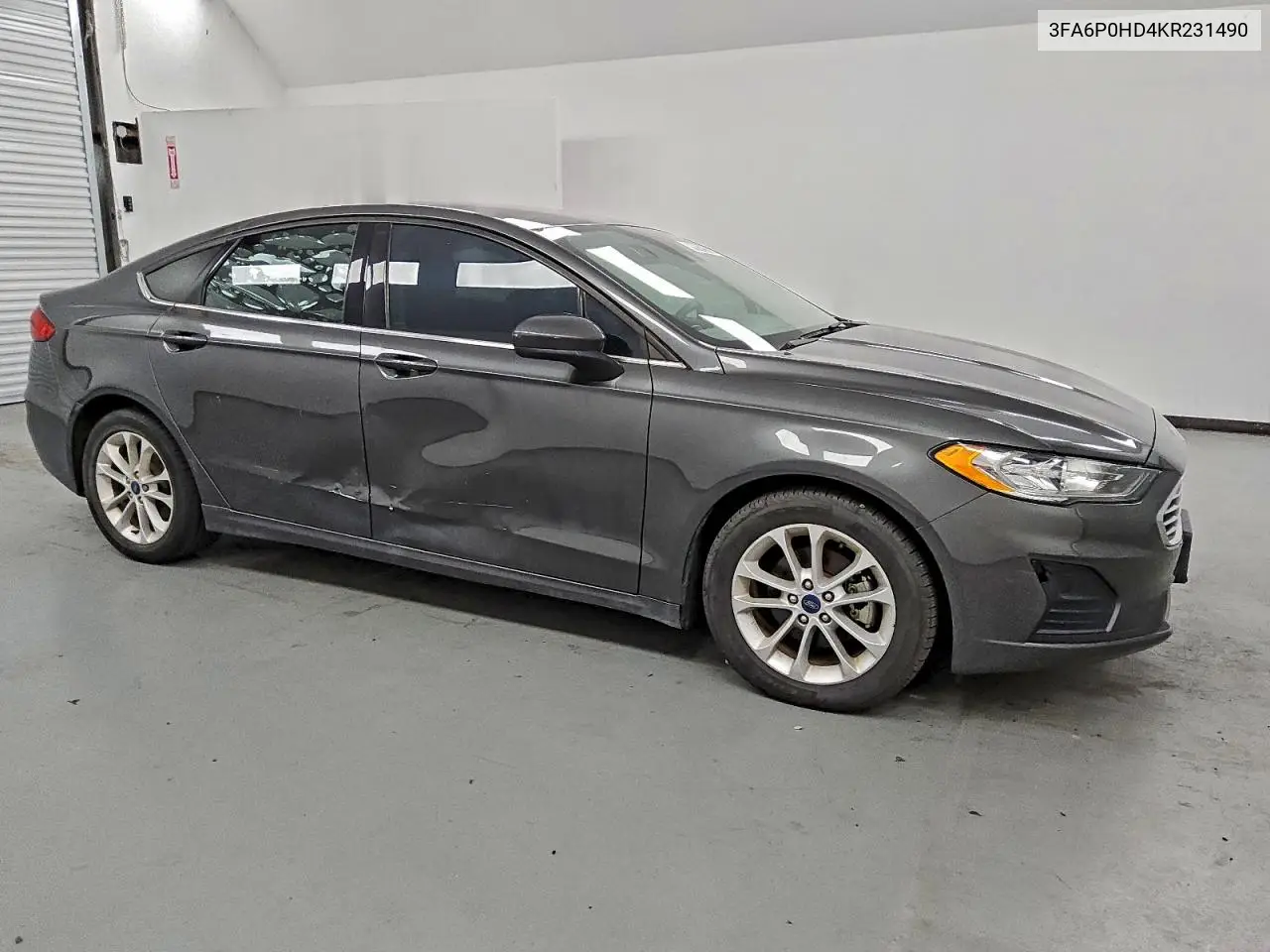 3FA6P0HD4KR231490 2019 Ford Fusion Se