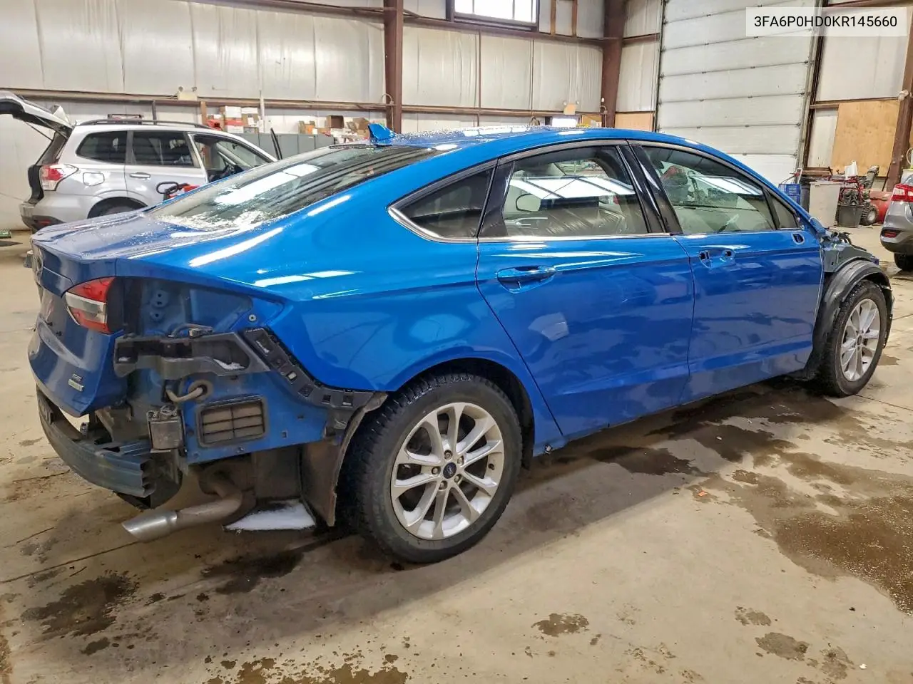 3FA6P0HD0KR145660 2019 Ford Fusion Se