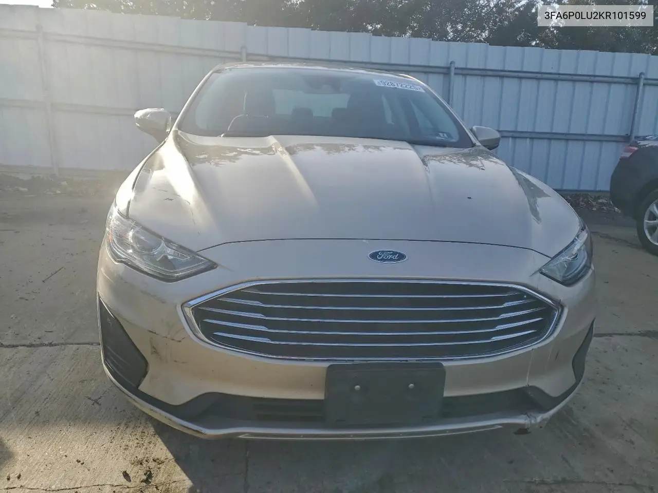 3FA6P0LU2KR101599 2019 Ford Fusion Se