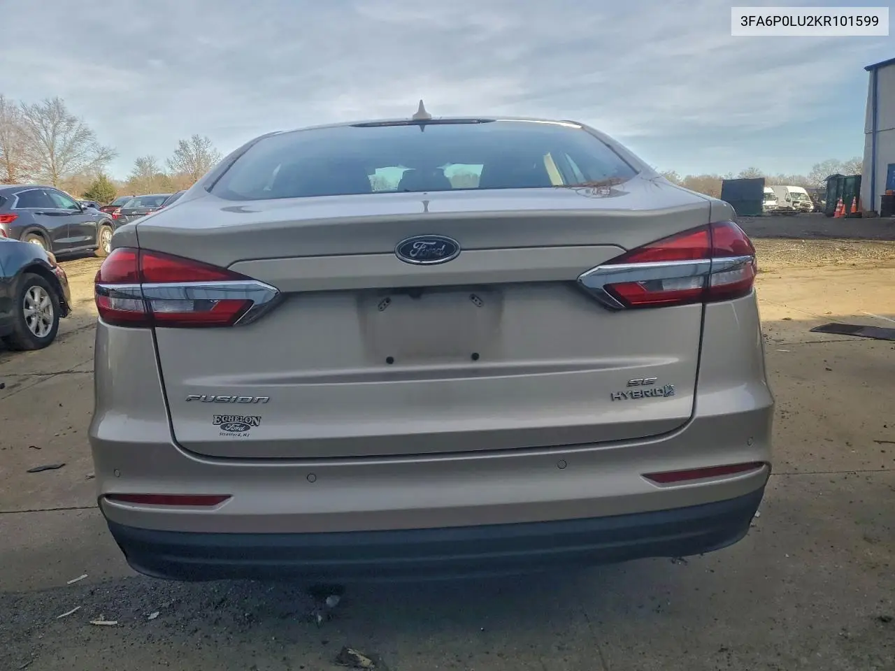 3FA6P0LU2KR101599 2019 Ford Fusion Se